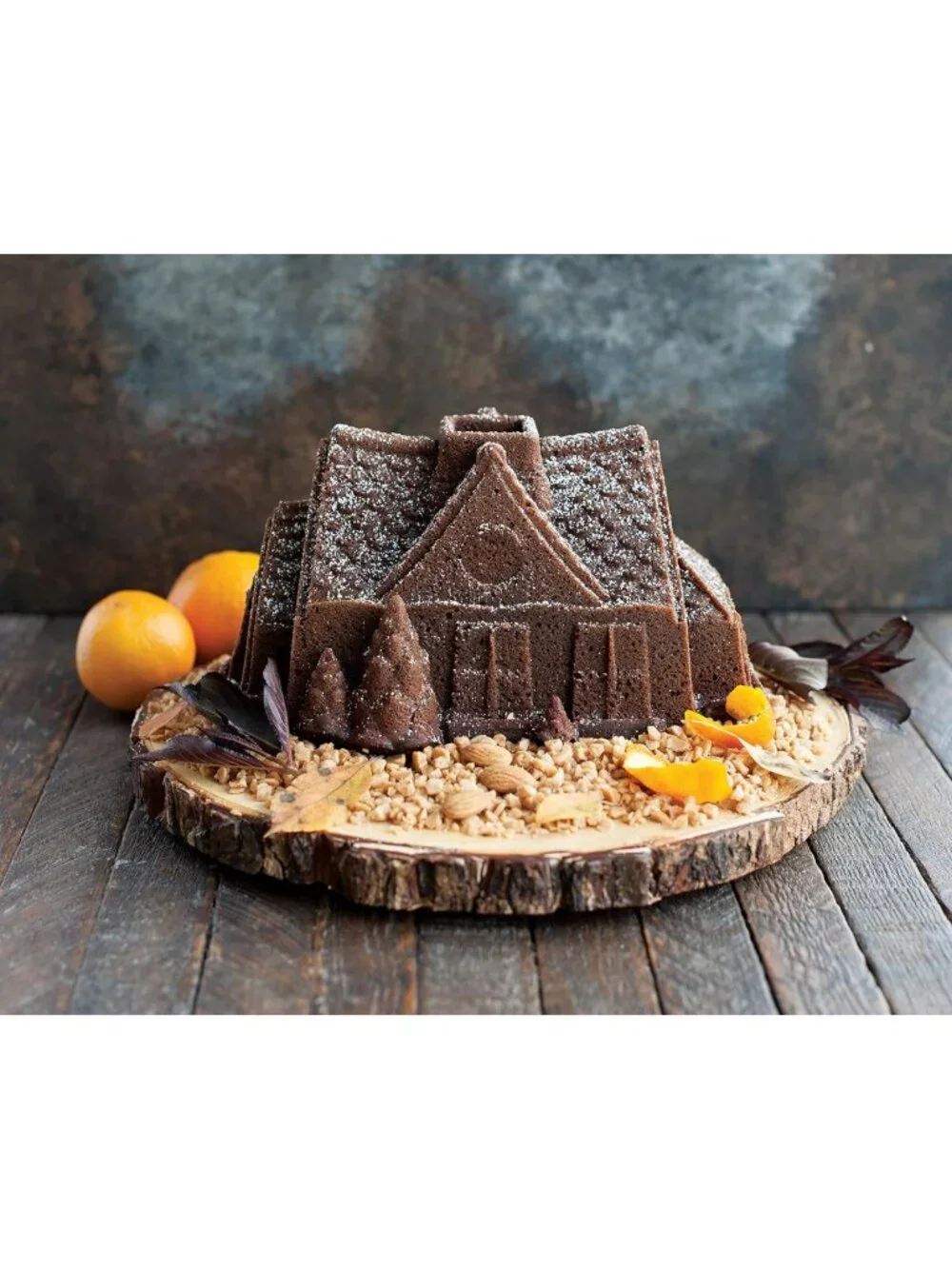 Gingerbread House Bundt Pan - Festive Holiday Baking Mold for Unique Desserts